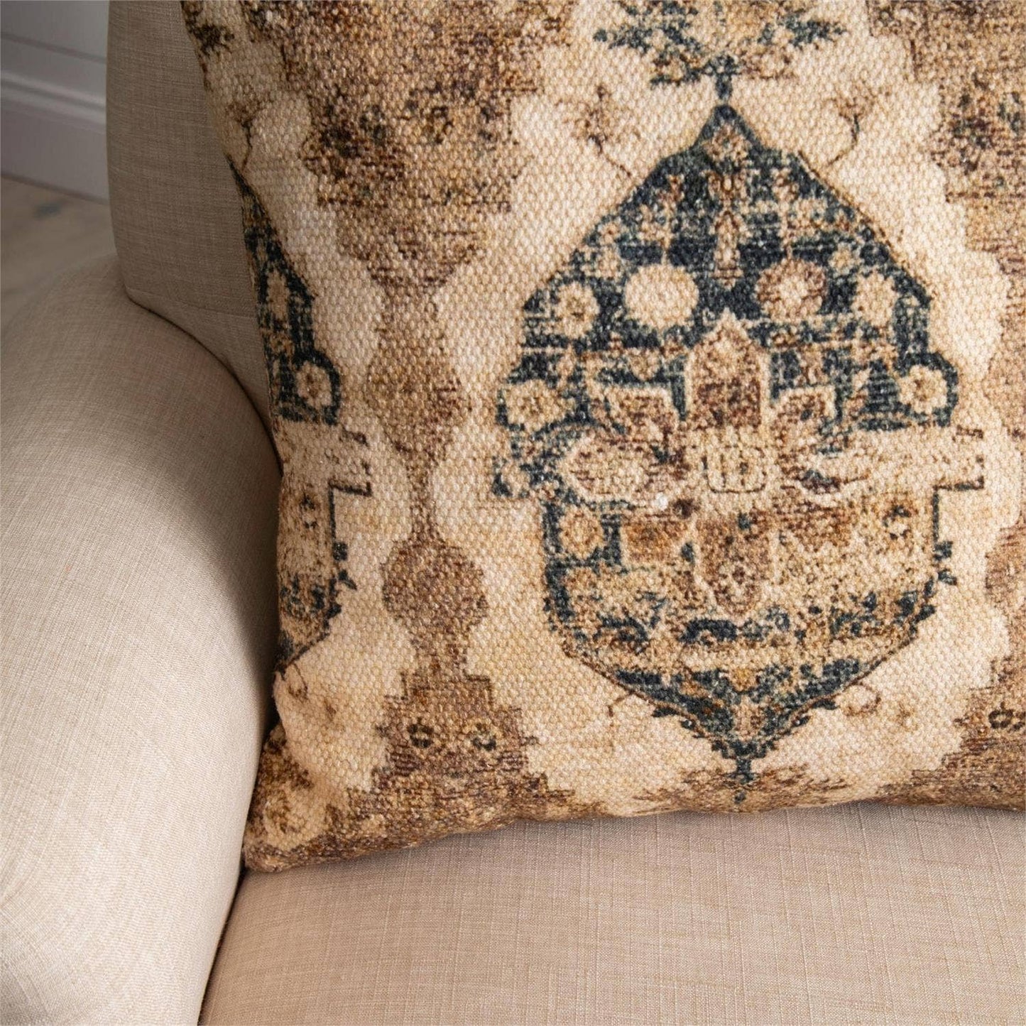 Pillow - Knubby Slub Antique Rug, Navy (Pk/02)