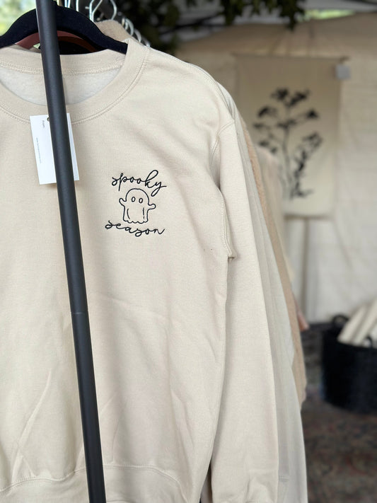 SPOOKY CREWNECK