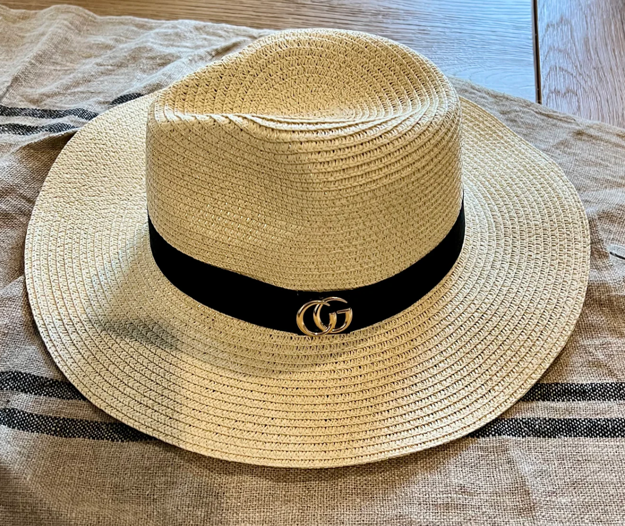 SUN HAT