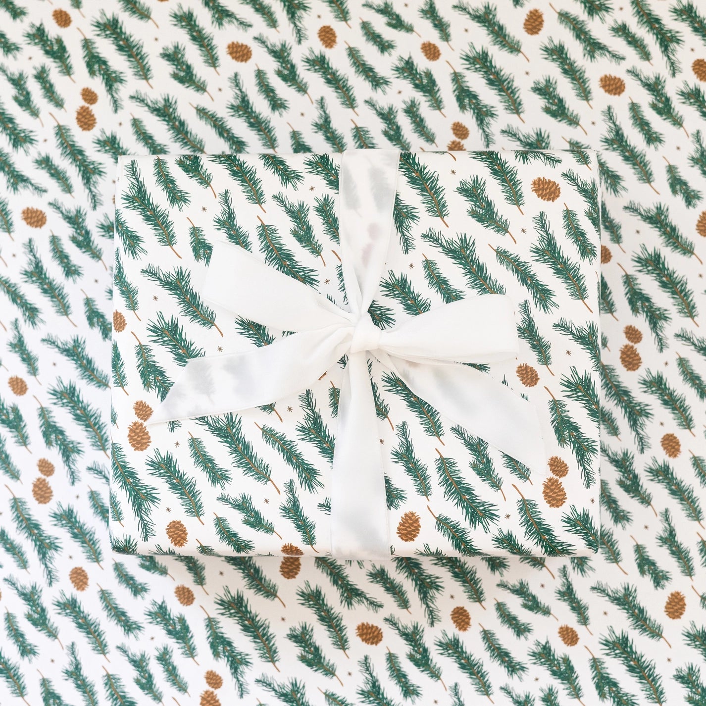 PINE PATTERN WRAPPING PAPER