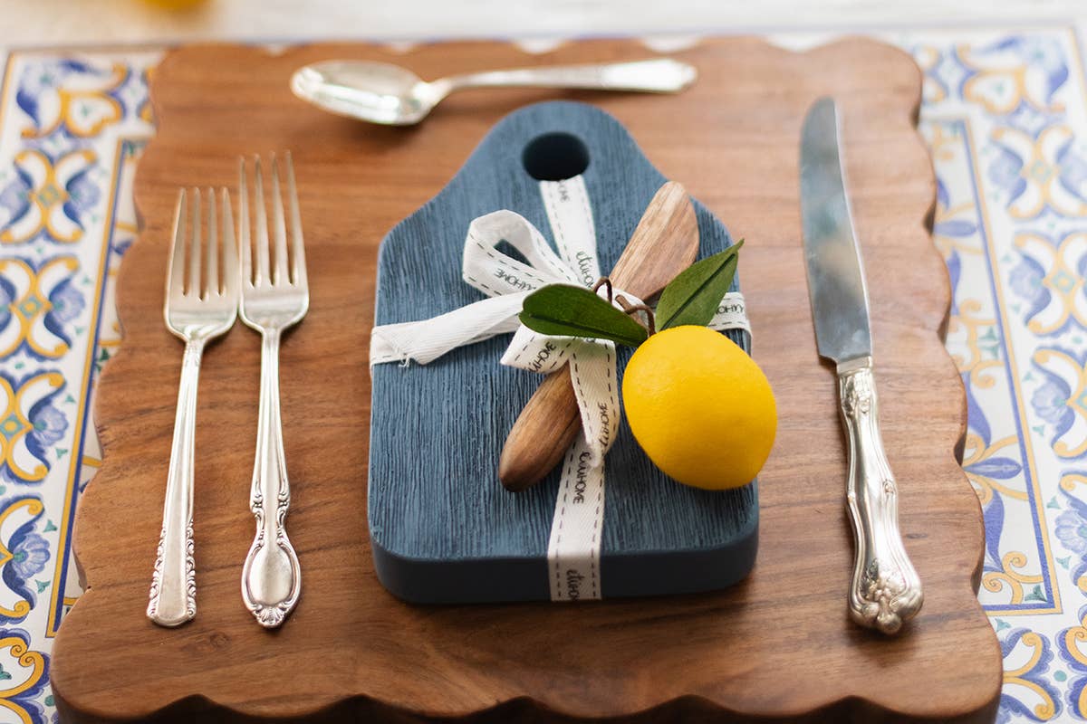 Dutch Cheese Board with Spreader, Small, Denim Blue