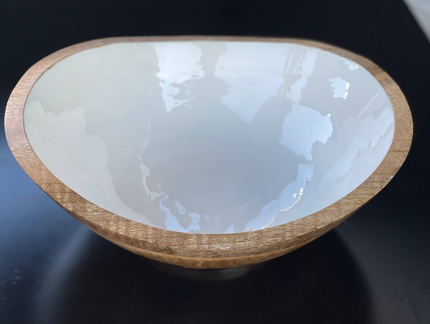 Wooden Serving Bowl +2 Dish Towels