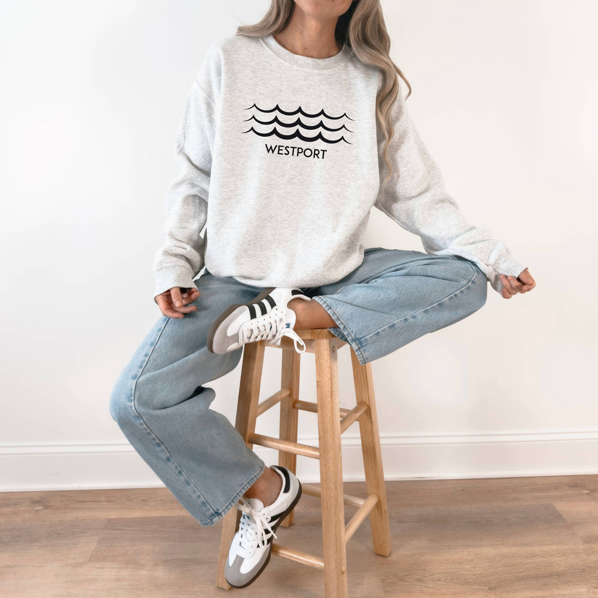 Westport Waves Motif Location Crewneck Sweatshirt