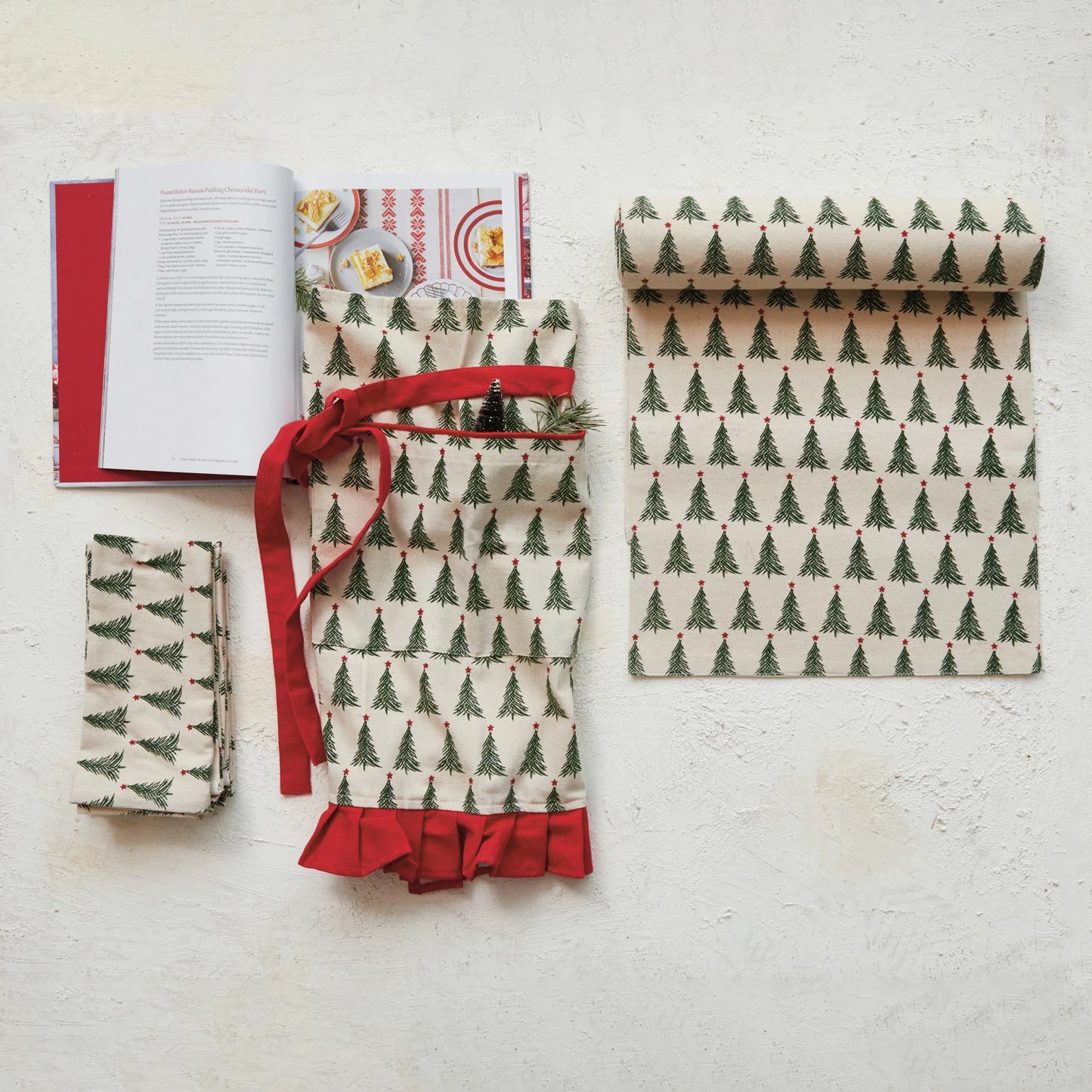 CHRISTMAS TREE APRON