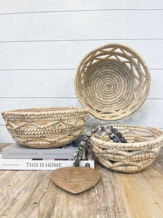 WOVEN SEAGRASS BASKET